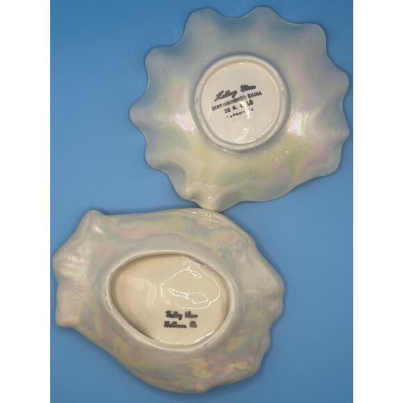 Pair Of 22K Gold Ceramic Iridescent White Signed Leaf & Hands Trinket Dish VTG - Picture 5 of 9